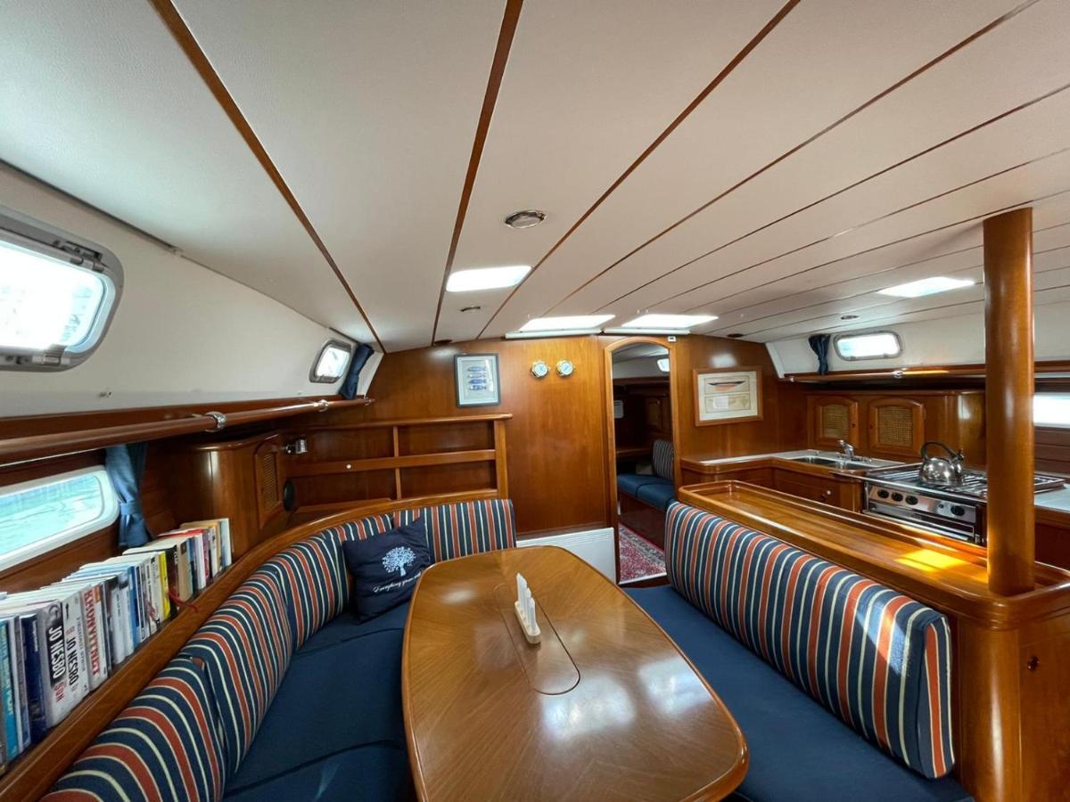 Beautiful And Comfortable Sailboat With Secure Parking Available Hotel Barcelona Exterior foto